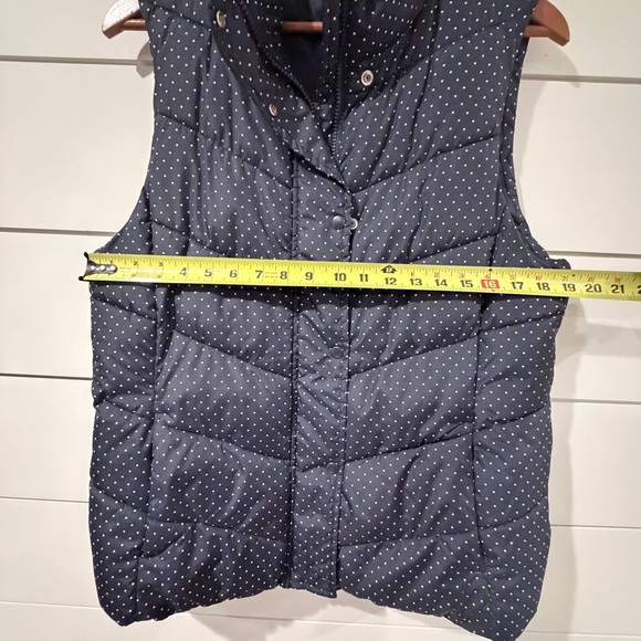 GAP Navy Polka Dot Puffer Vest Quilted Preppy Coastal Chic Size L - Picture 8 of 10